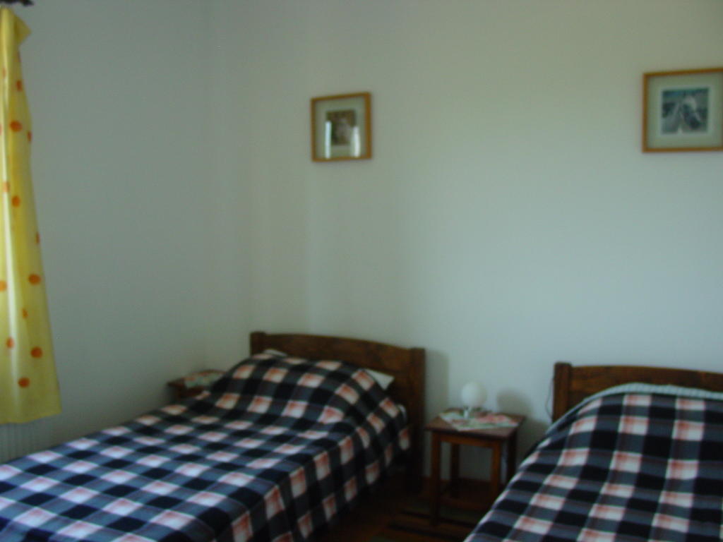 Totvar Lovas Szallashely Kovagotottos Δωμάτιο φωτογραφία